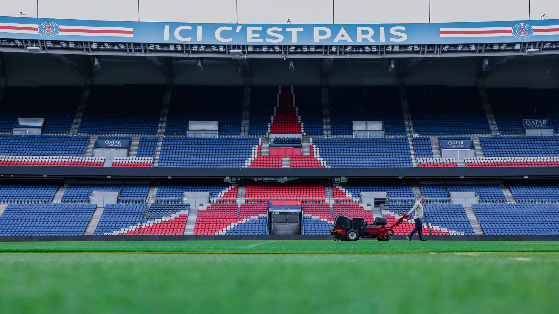 Paris Saint-Germain Football Club matchs, — match de football Paris Saint-Germain
